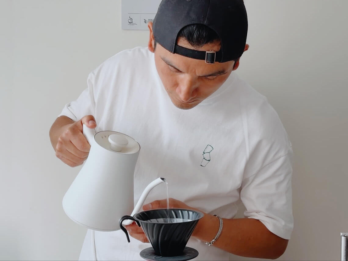 Roberto — Listening to Peruvian coffee
